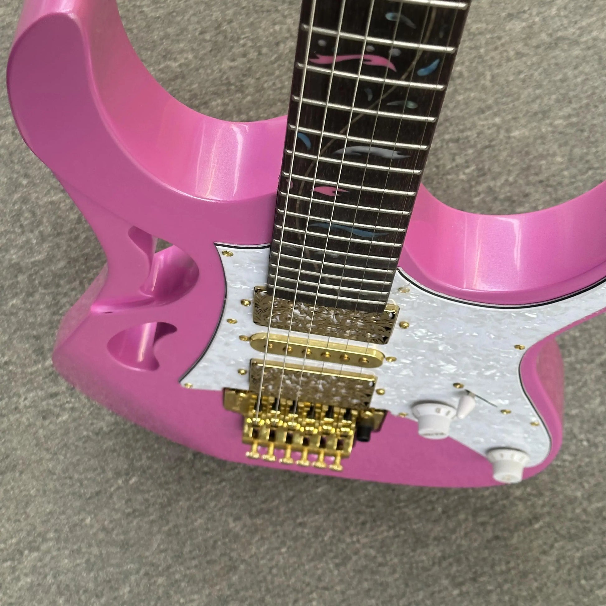 MINYU OEM 7v Electric Guitar With Pink Body Gold Bridge HSH Pickups Customizable Ebony Fingerboard, Fast Ship-2