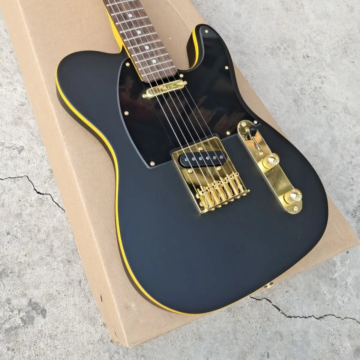 High Quality Black TL Electric Guitar 39 Inch Bass Guitar   Classical with Gloss  Wholesale From Factory-0