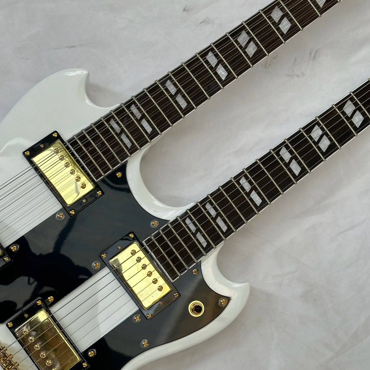 Minyu G-Brand White&Red Electric Guitar With 12+6 Strings Double Neck and Gold Hardware Free Shipping-4