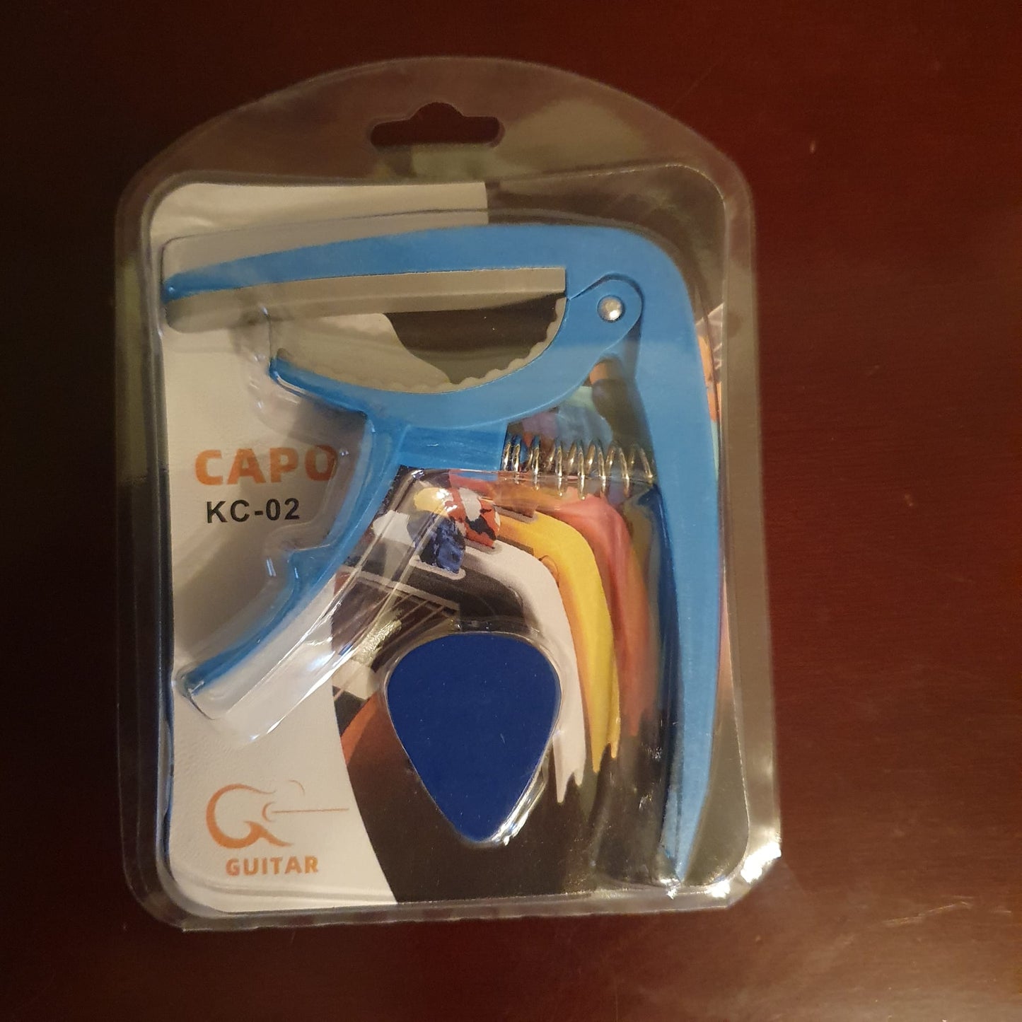 Capo and Pick Set