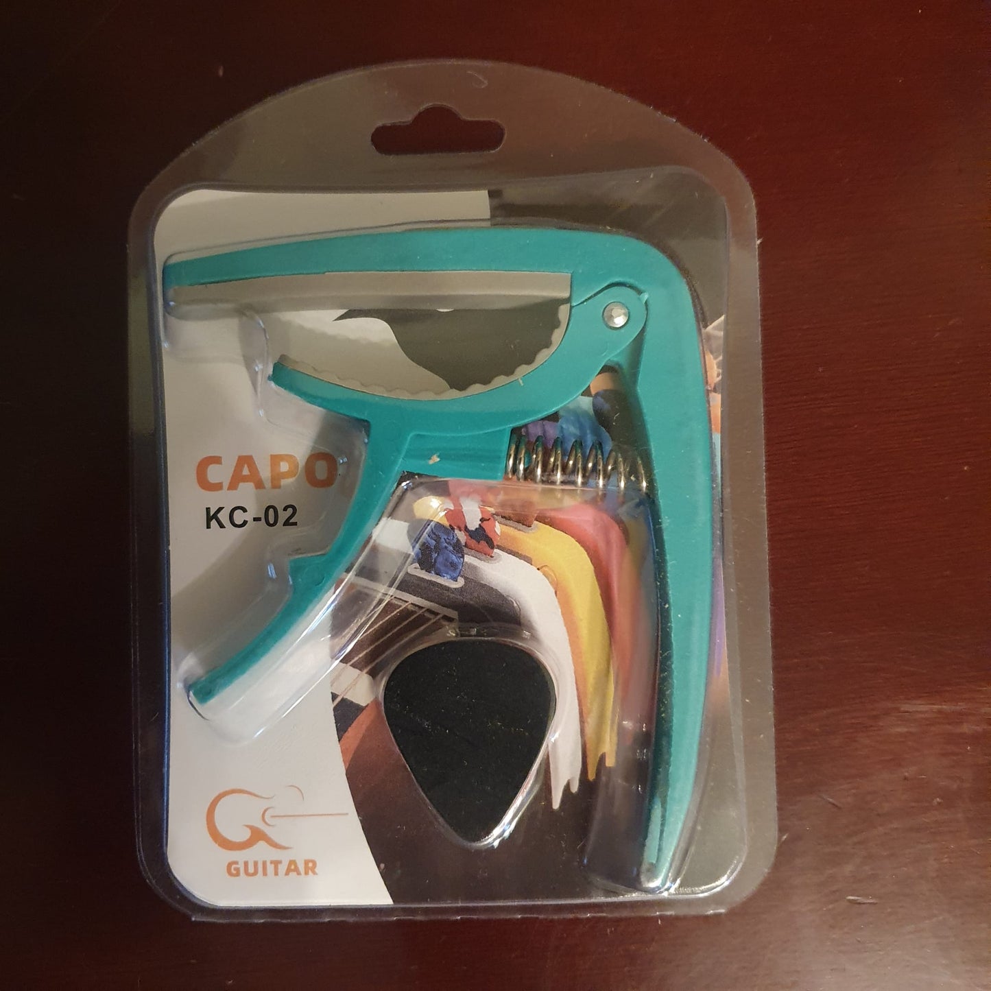 Capo and Pick Set