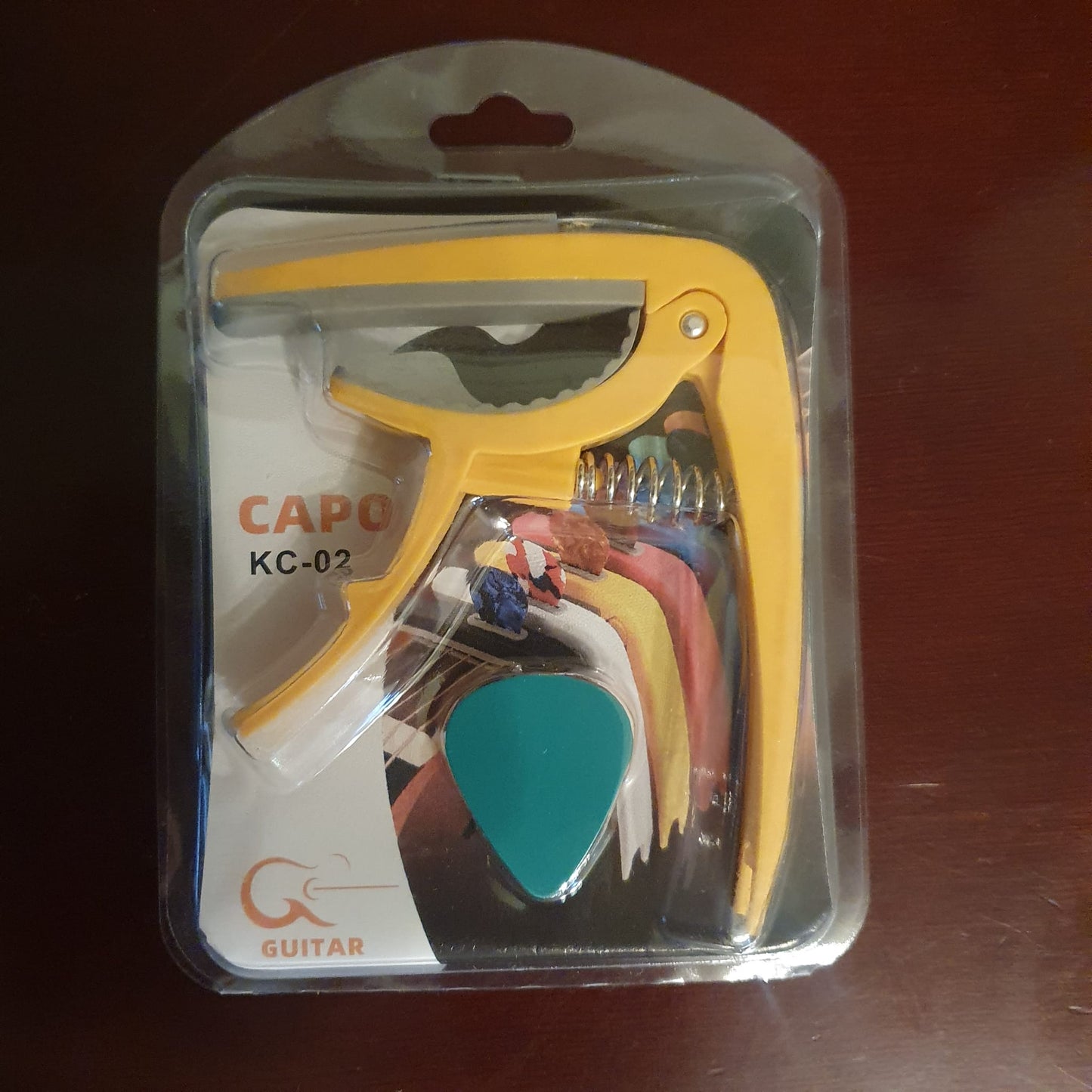 Capo and Pick Set