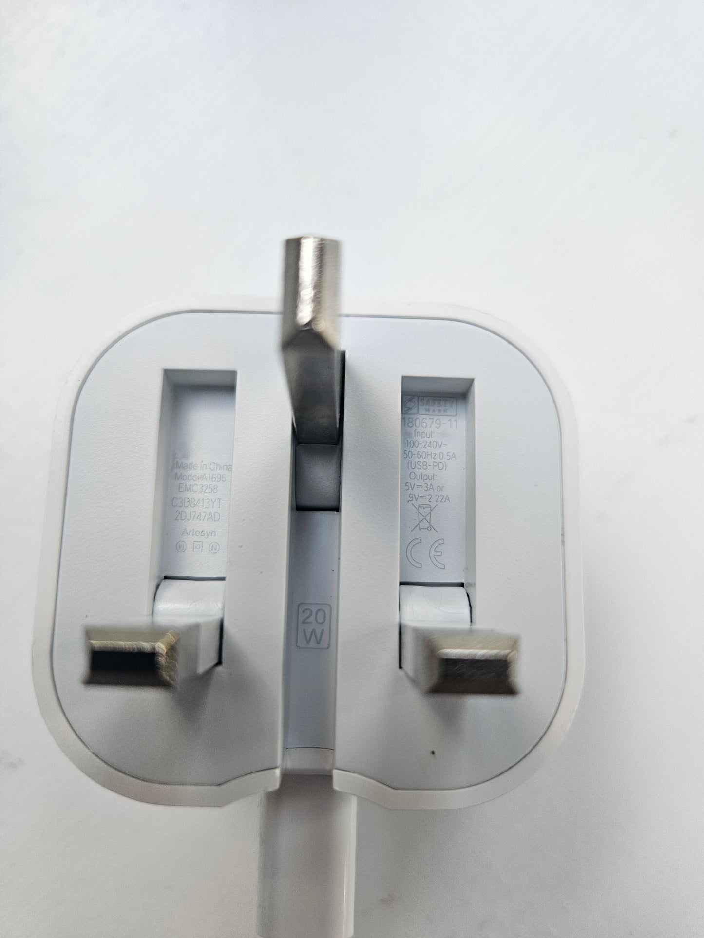 USB-type C Wall Charger